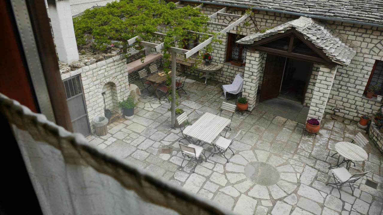 Vikos Hotel Monodendri Exterior photo