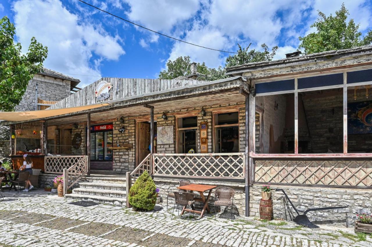 Vikos Hotel Monodendri Exterior photo